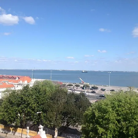 Xavier - Alfama River View